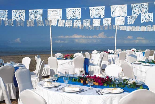 Puerto Vallarta beach weddings and catering